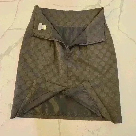 H&M High Waisted Straight Midi Skirt Taupe Womens Size 10 - Picture 3 of 7